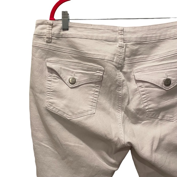 D jeans size 18W white skinny denim jeans. Excellent Used Condition - Picture 8 of 9